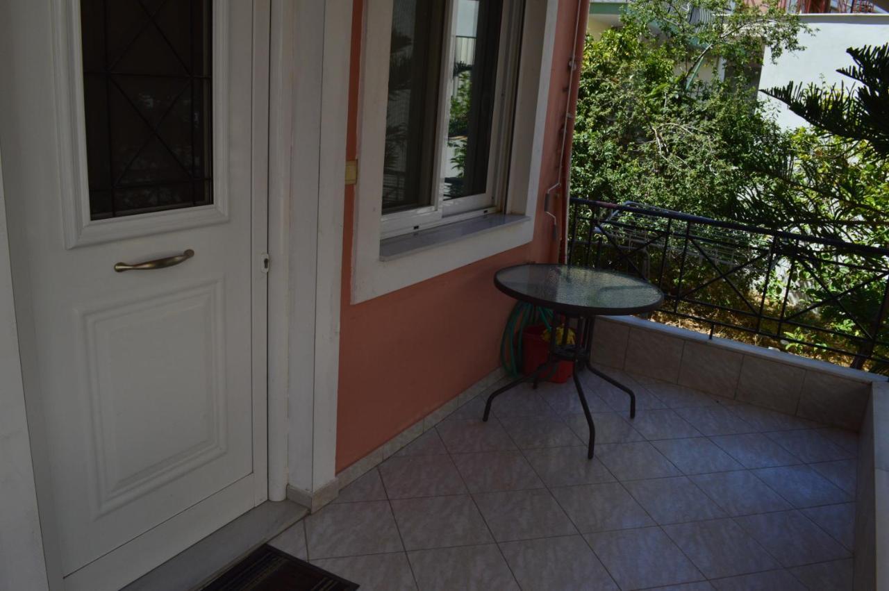 Anastasias Apartment Center City By Dimitropoulos Aigio Exterior photo
